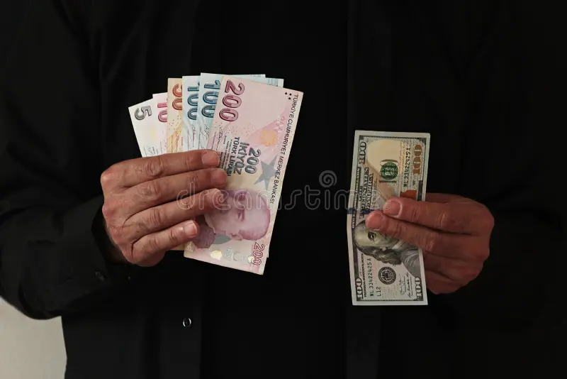 2026 Yıl Sonu Dolar Tahminleri: Dev Kurumlar Rakamları Güncelledi!